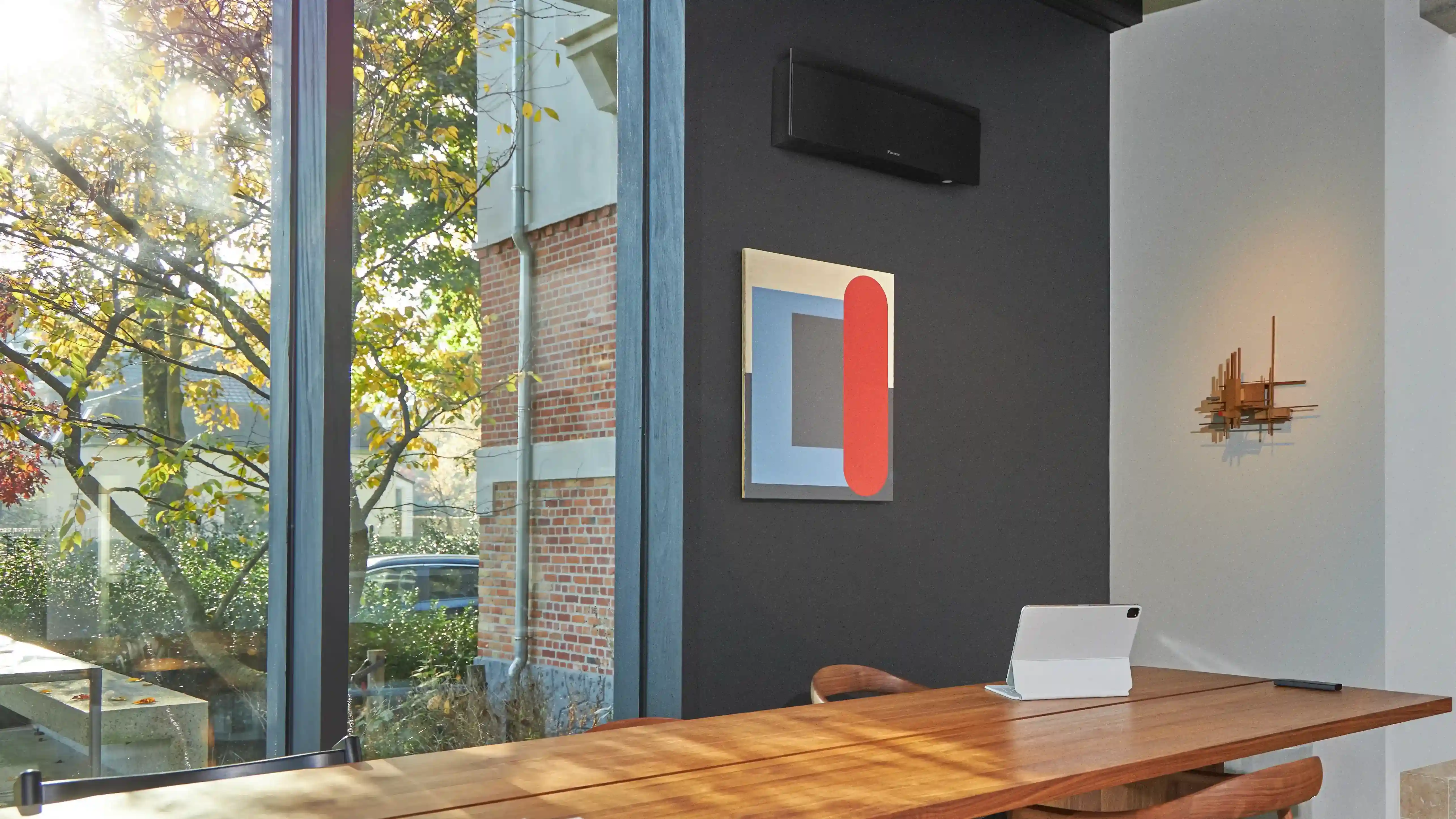 Daikin Emura design wandmodel airco in een modern interieur